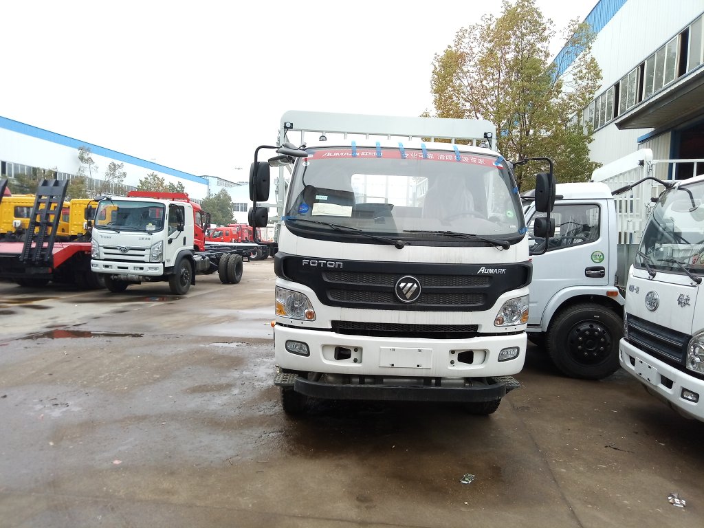 福田歐馬可5.1米氣瓶運輸車