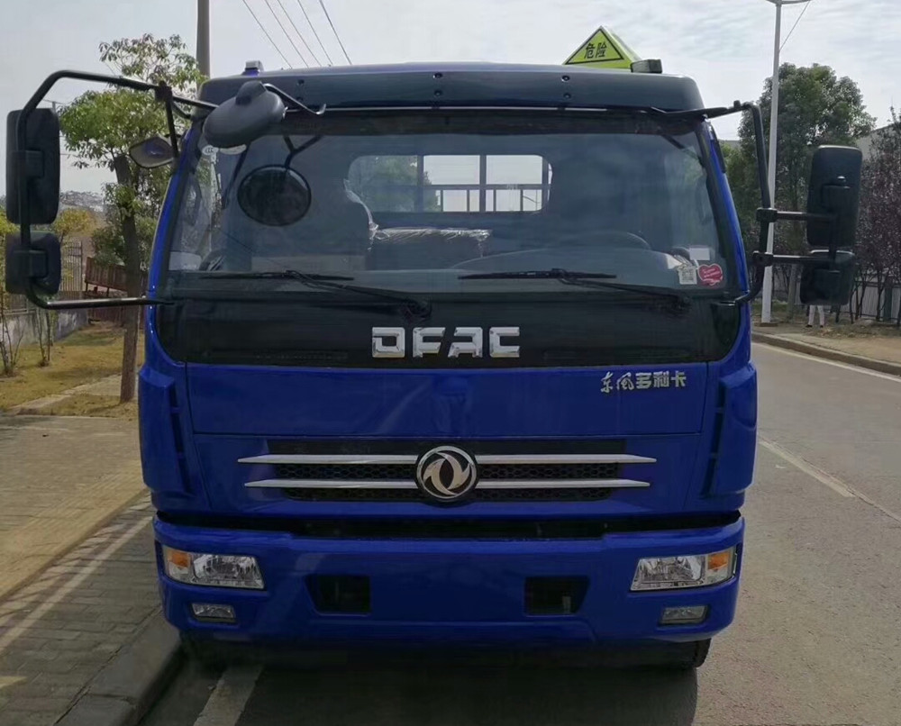 東風6.5米氣瓶運輸車