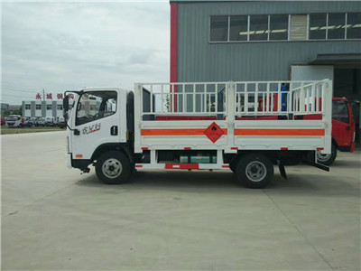 一汽解放藍(lán)牌4.1米氣瓶運(yùn)輸車