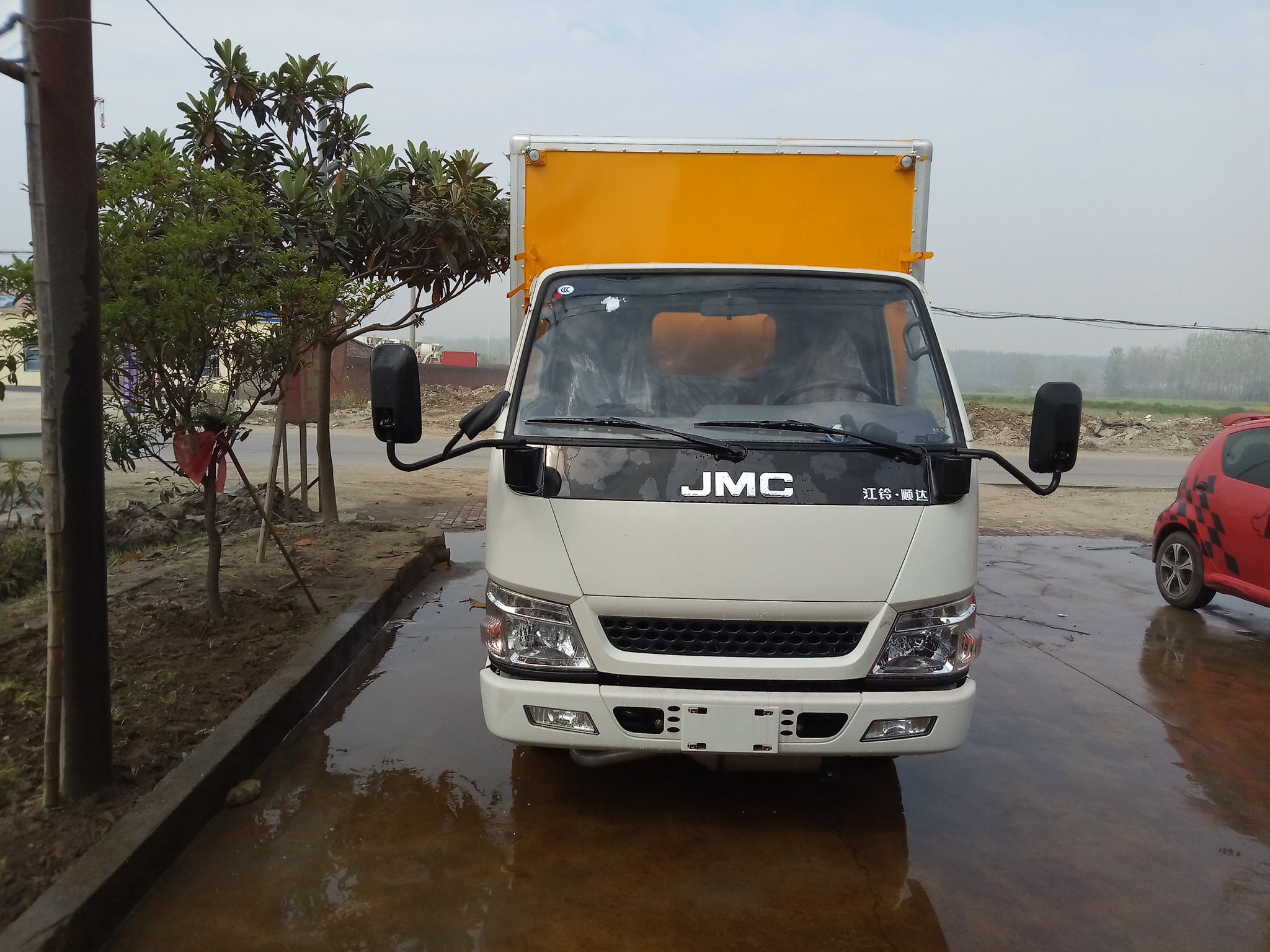 江鈴4.1米藍牌毒性感染性廂式車