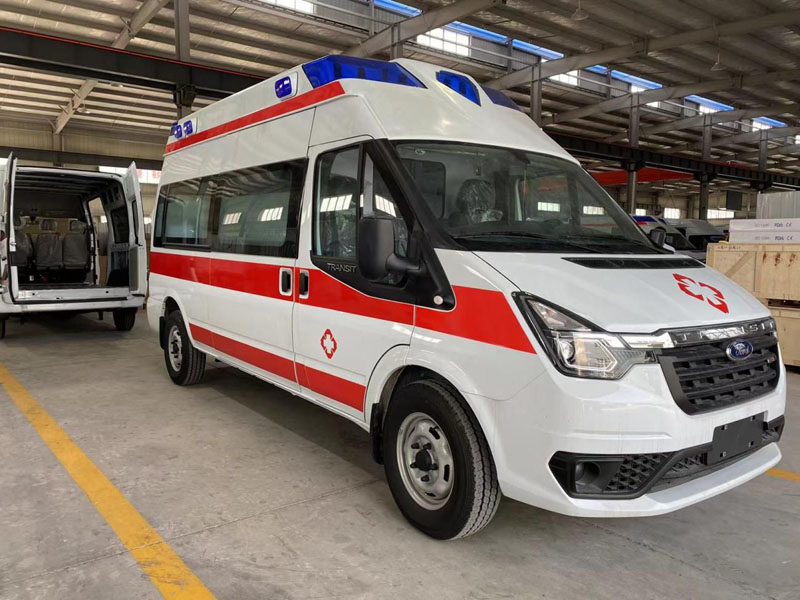 福特V348長軸高頂救護(hù)車
