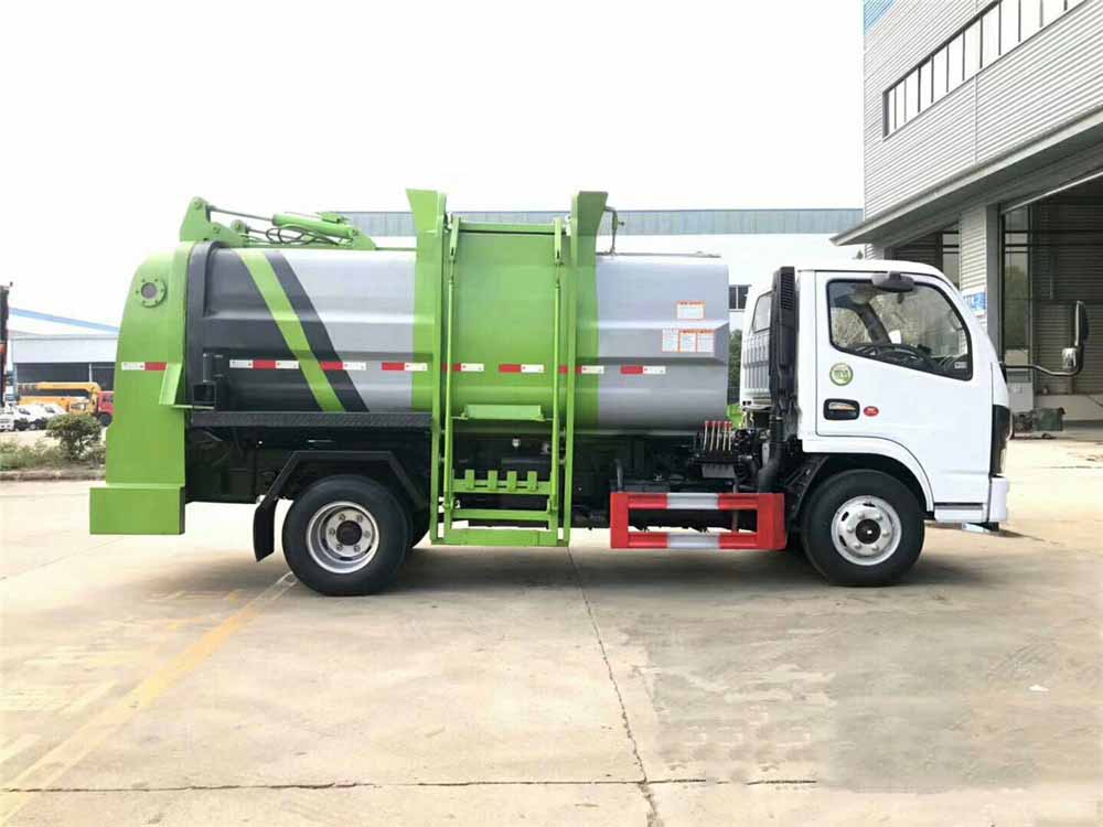 東風D6/6方餐廚垃圾車