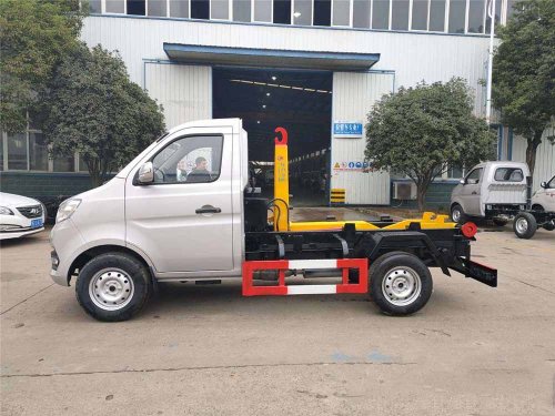 長安藍牌3-4方勾臂垃圾車