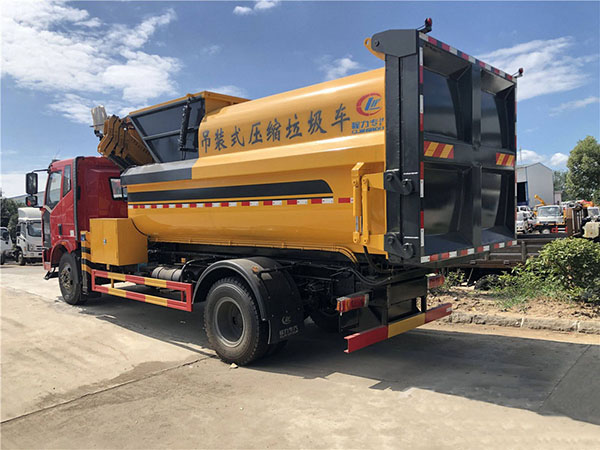 解放J6L/12方吊裝壓縮垃圾車