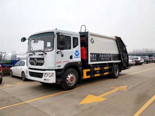 東風D9/12方壓縮垃圾車
