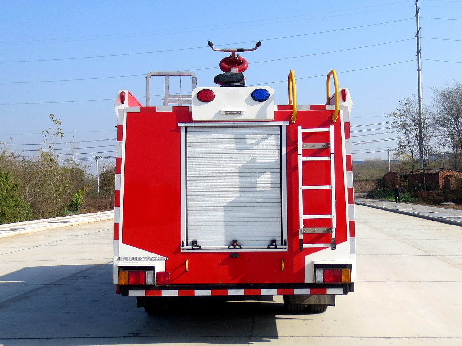 慶鈴700P3.5立方泡沫消防車