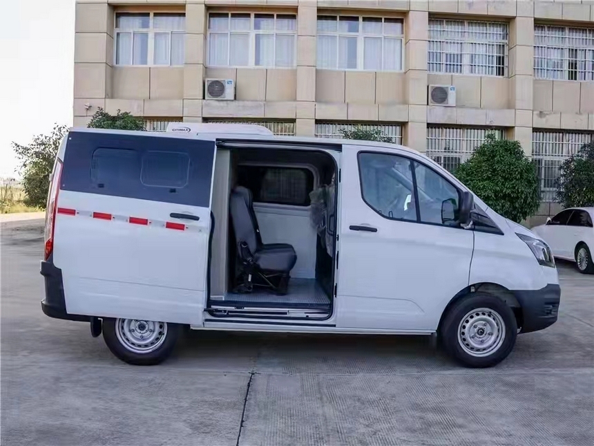 福特V362疫苗冷鏈車