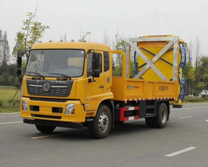 東風天錦防撞緩沖車