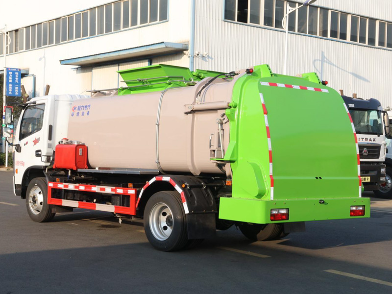 東風多利卡D7餐廚垃圾車