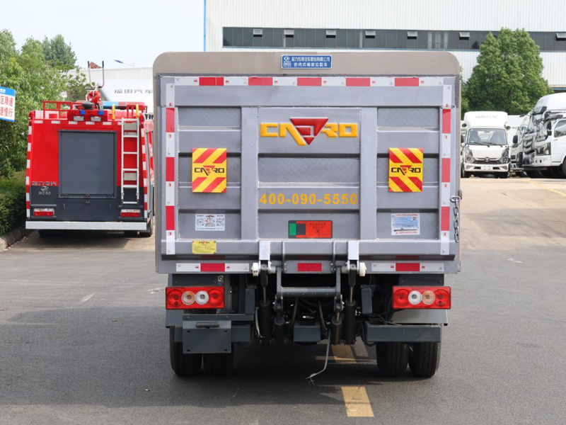 東風途逸密閉式桶裝垃圾車