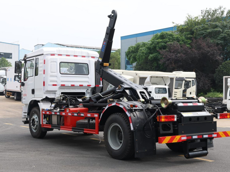 陜汽德龍L3000單橋勾臂垃圾車