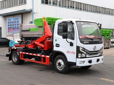 東風多利卡D6勾臂垃圾車