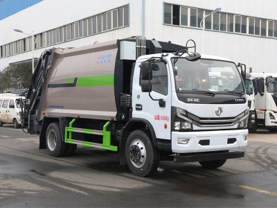 東風(fēng)多利卡D7/12方壓縮垃圾車