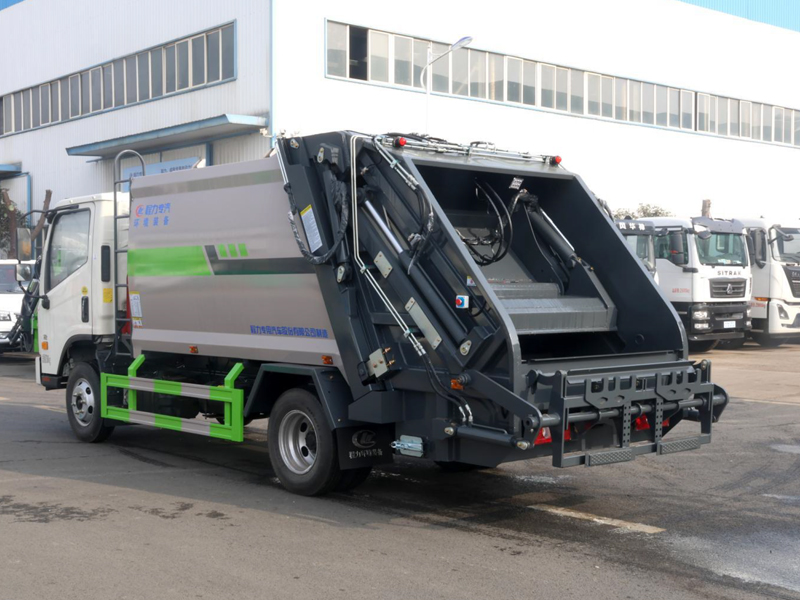 福田領航H2壓縮垃圾車
