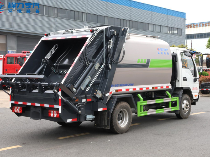 江淮康玲J5弧形箱體壓縮垃圾車