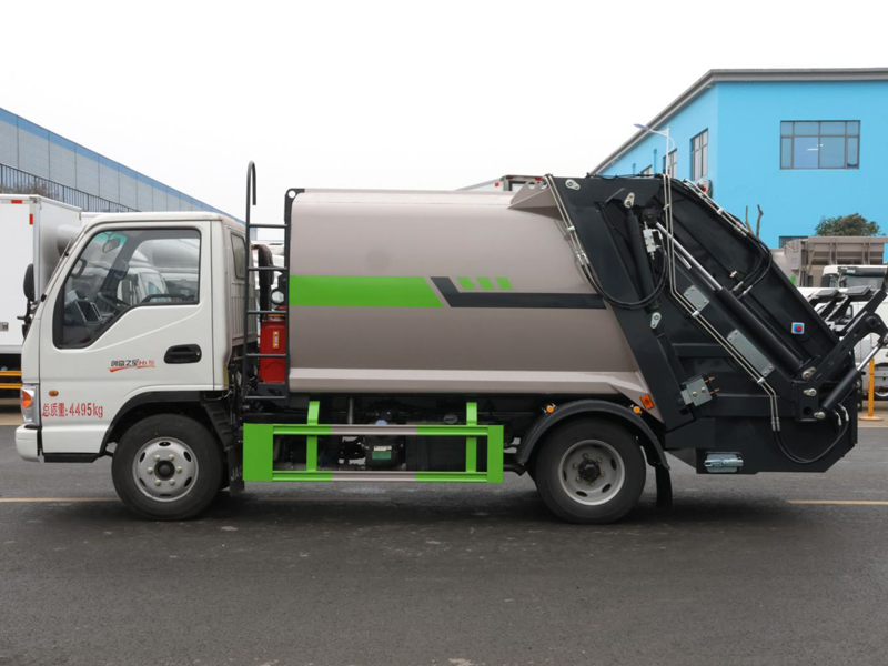 江淮康鈴弧形箱體壓縮垃圾車