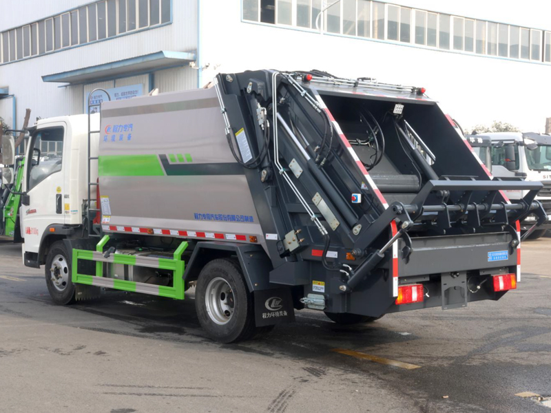 重汽豪沃壓縮垃圾車