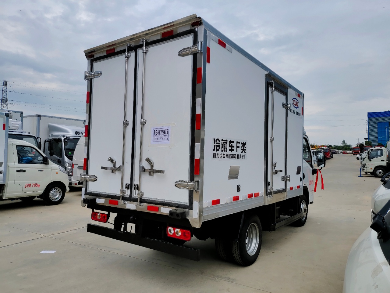 躍進S80柴油冷藏車