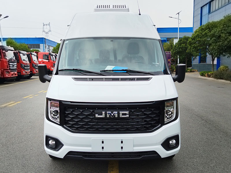 江鈴福順柴油版雙輪冷藏車