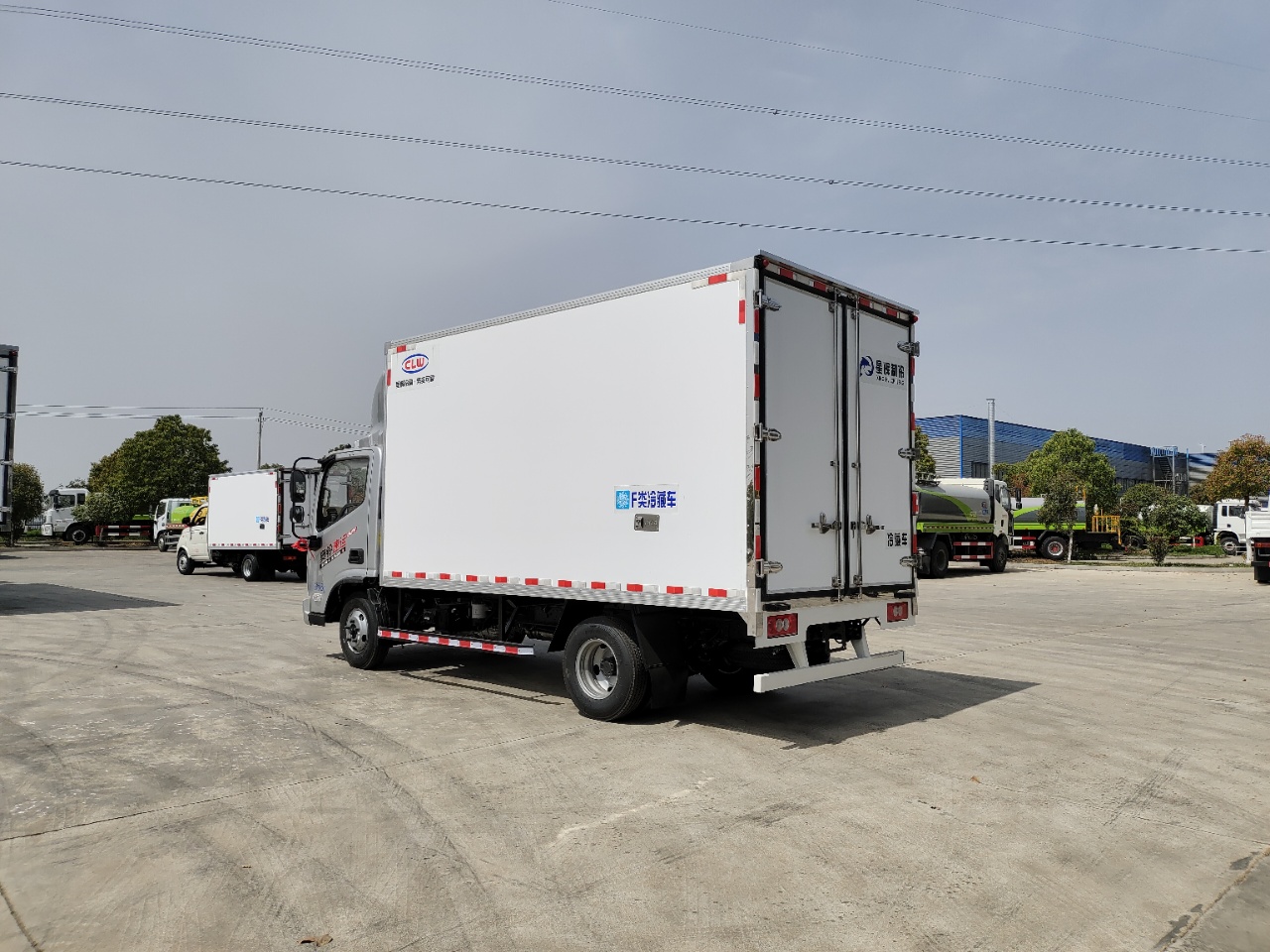 福田奧鈴速運中體4.2米冷藏車