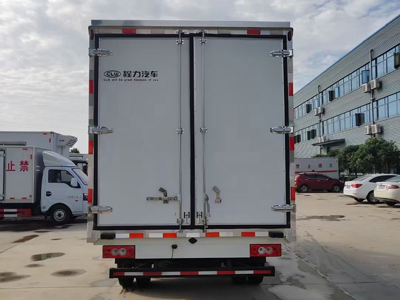 福田奧鈴速運4.2米冷藏車