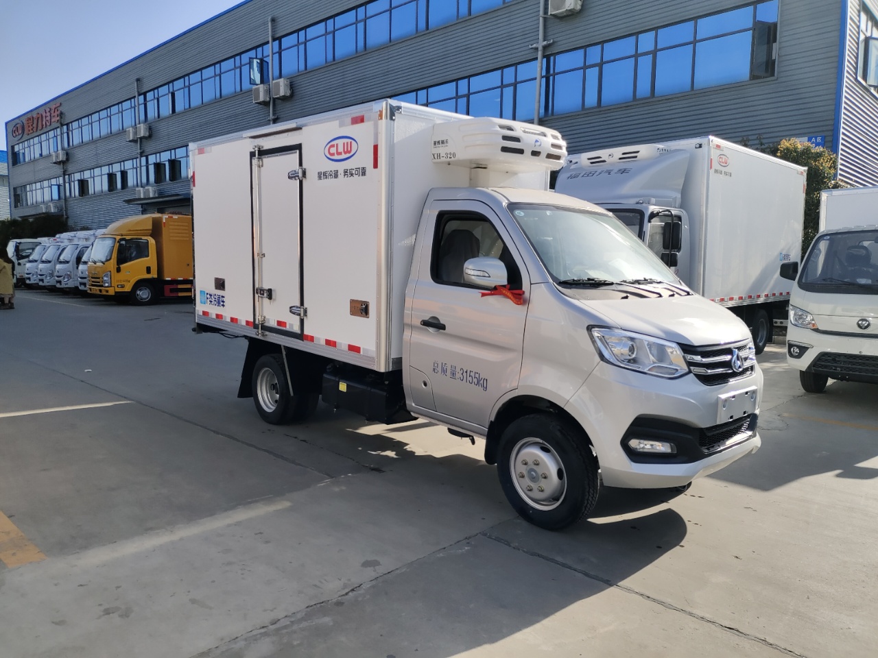 長安跨越雙輪冷藏車