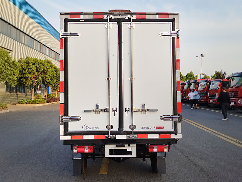 長安跨越T3PLUS冷藏車