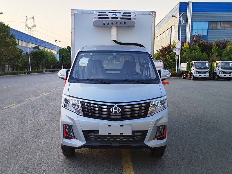 長安跨越T3PLUS冷藏車