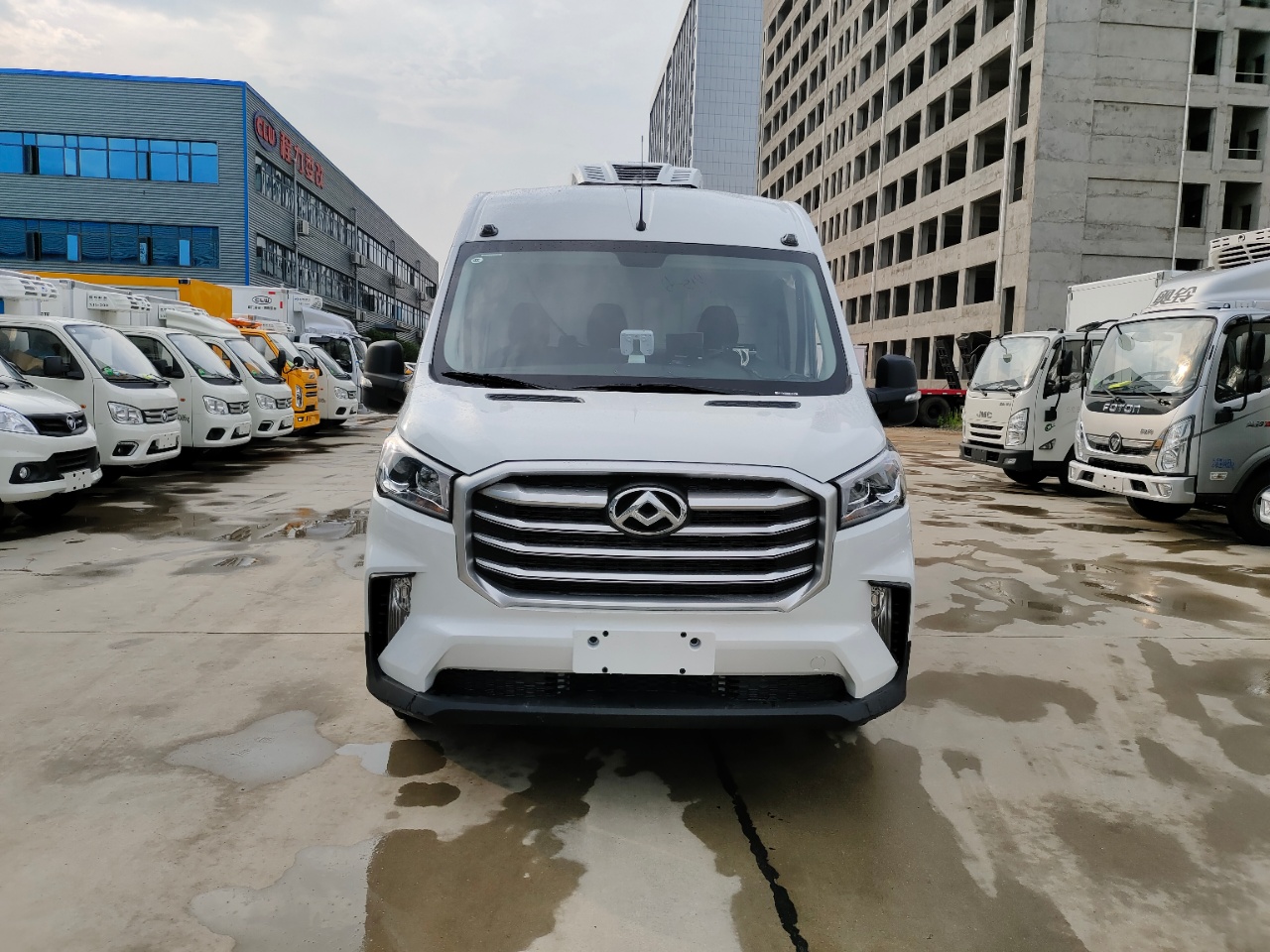 上汽大通V90冷藏車