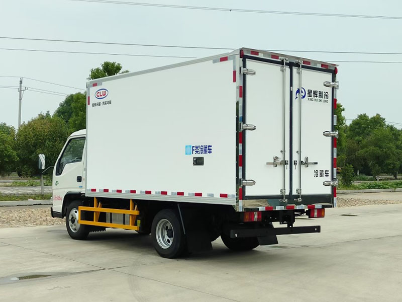 江鈴順達小卡3.7米冷藏車