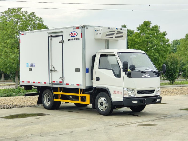 江鈴順達小卡3.7米冷藏車