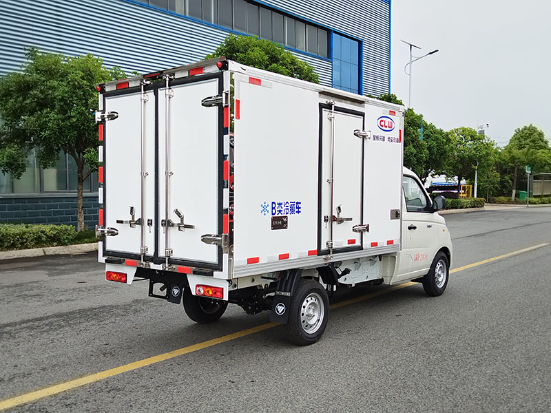 福田祥菱V1單輪2.8米冷藏車