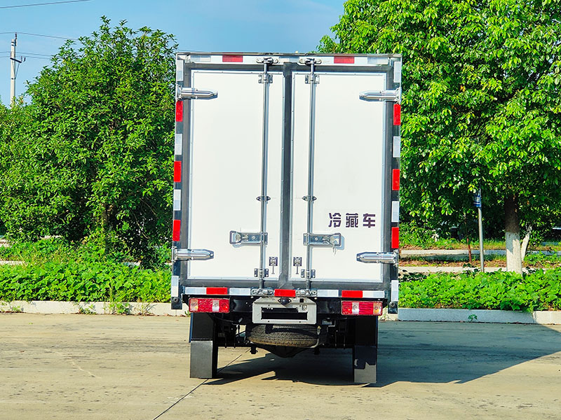 重慶長安跨越X1單輪2.5米冷藏車