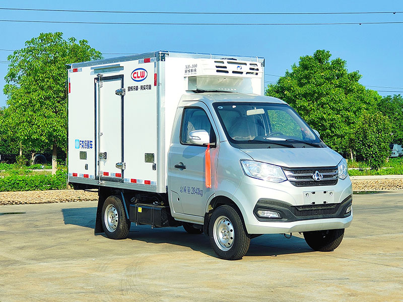 重慶長安跨越X1單輪2.5米冷藏車